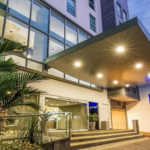 Hotel City Express Plus By Marriott Colombia, Cali